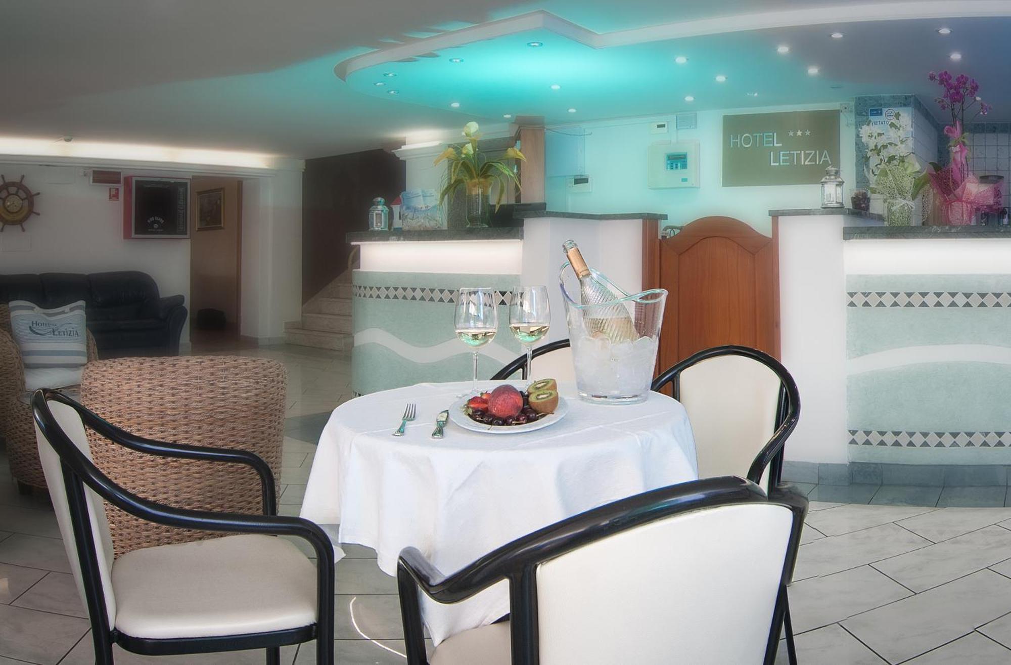 Hotel Letizia Rimini Exterior photo