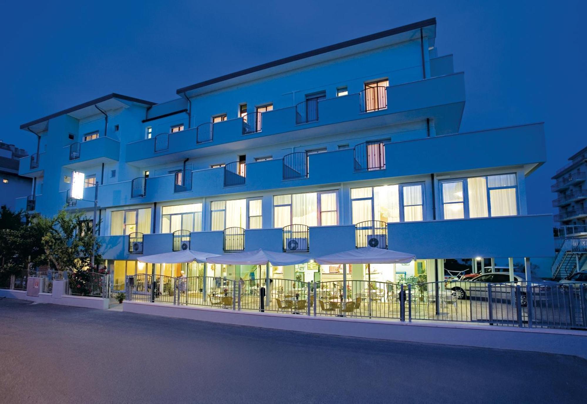 Hotel Letizia Rimini Exterior photo